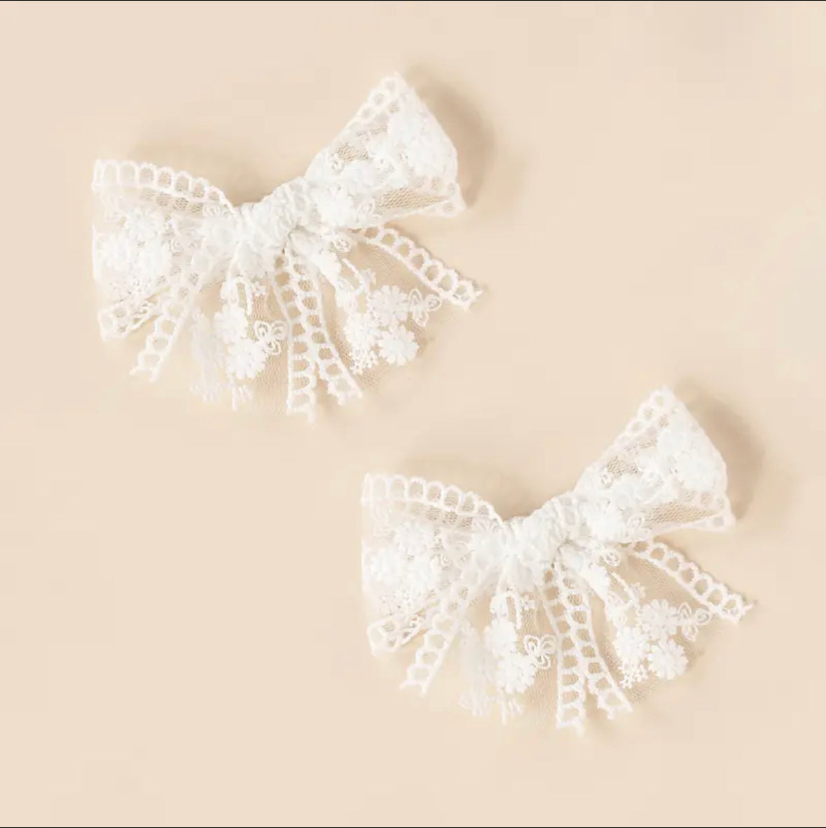 Small Lace Bow Clip (set)