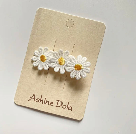 Flower hair clip set