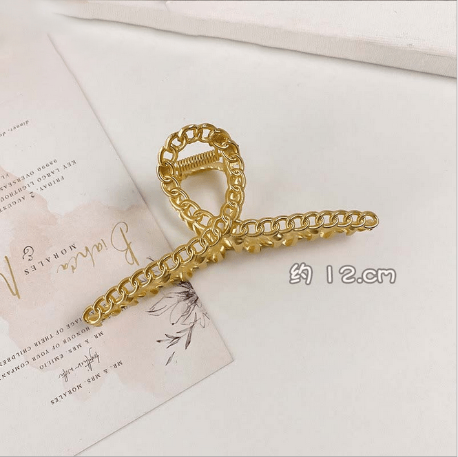 Large metal chain hair clip