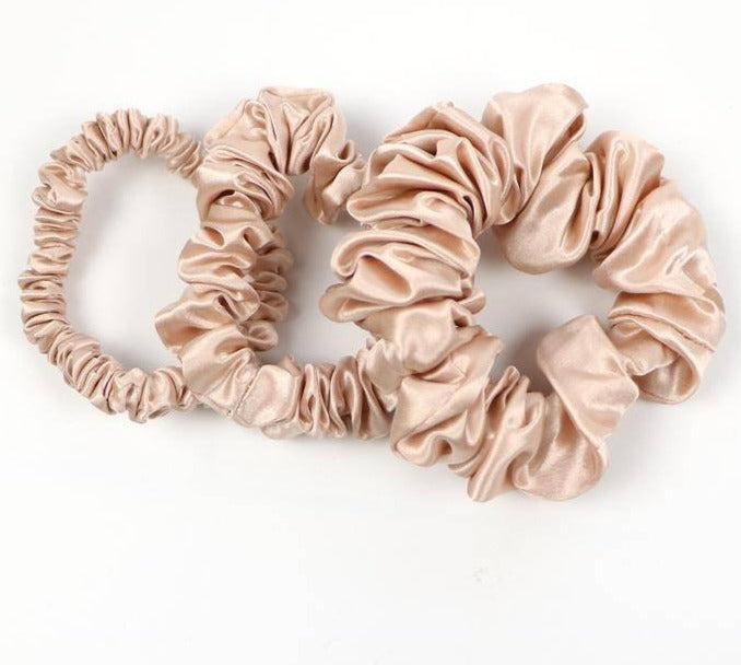 Natural silk scrunchie-regular size