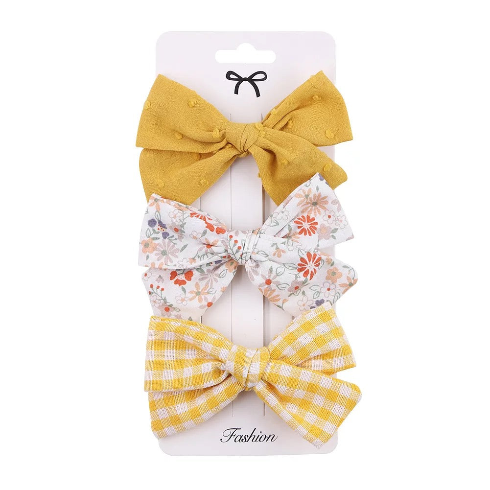 Multicolor Bow clip set