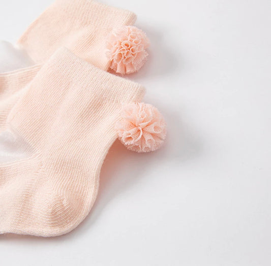 Tulle pompom socks